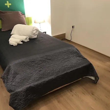 Hostal Schlafplatz Im Volkshaus *